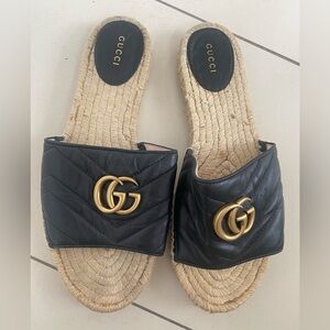 Gucci size 41 leather top espadrille slides